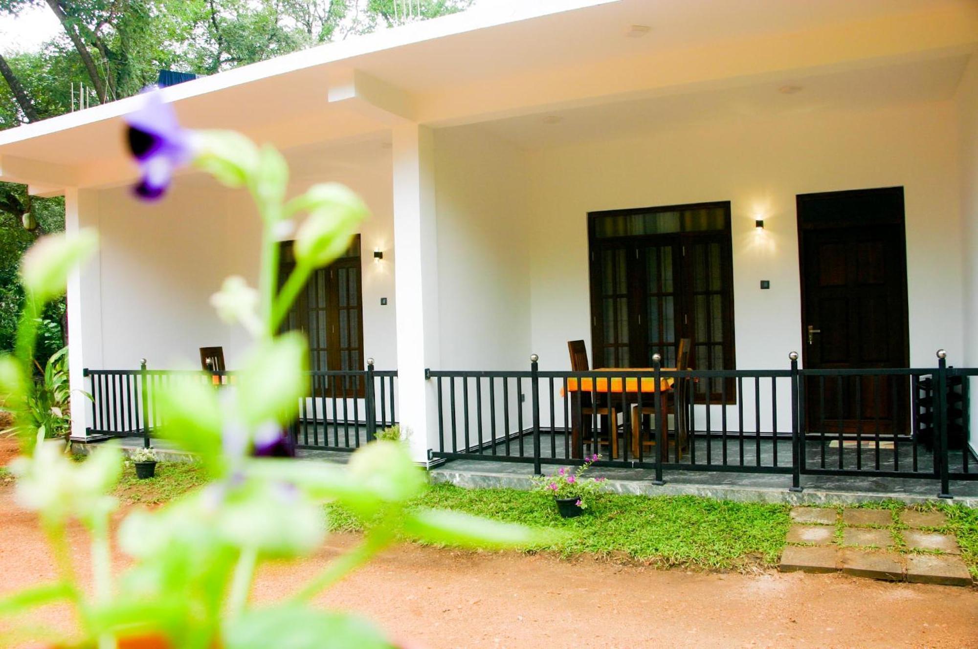 Sigiri Heaven Villa Sigiriya Exteriör bild