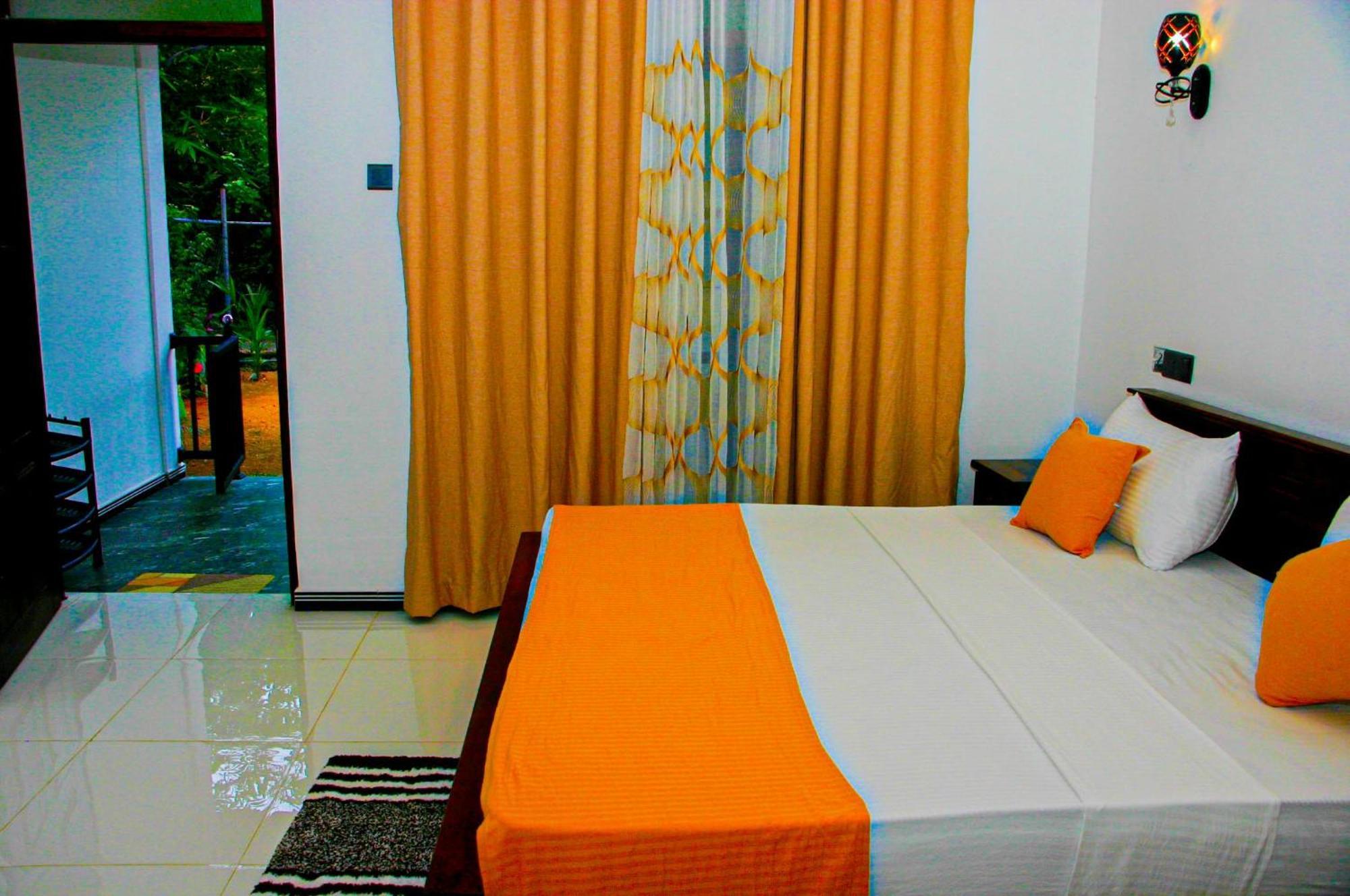 Sigiri Heaven Villa Sigiriya Exteriör bild