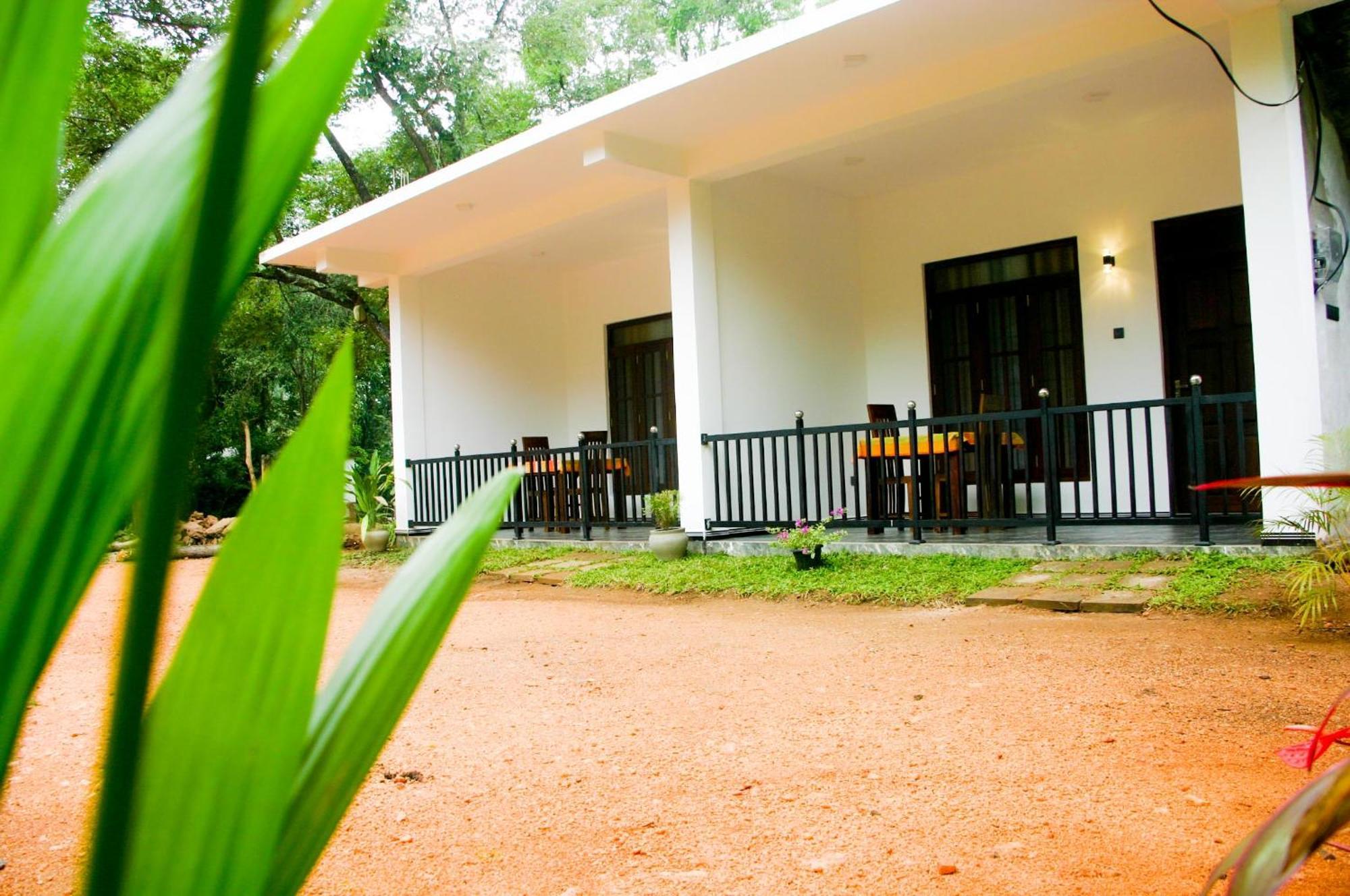 Sigiri Heaven Villa Sigiriya Exteriör bild